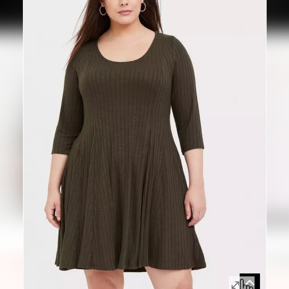 Torrid Size 2X Mini Hacci Skater Dress. Olive Green. Good preowned condition.